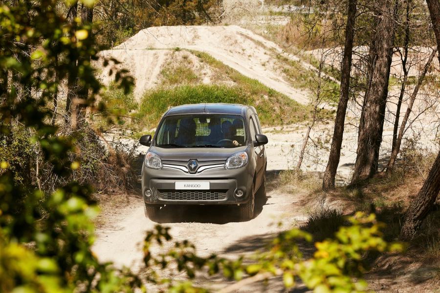  Renault Kangoo Express Maxi X-Track 2016 года  (фото 3 из 11)